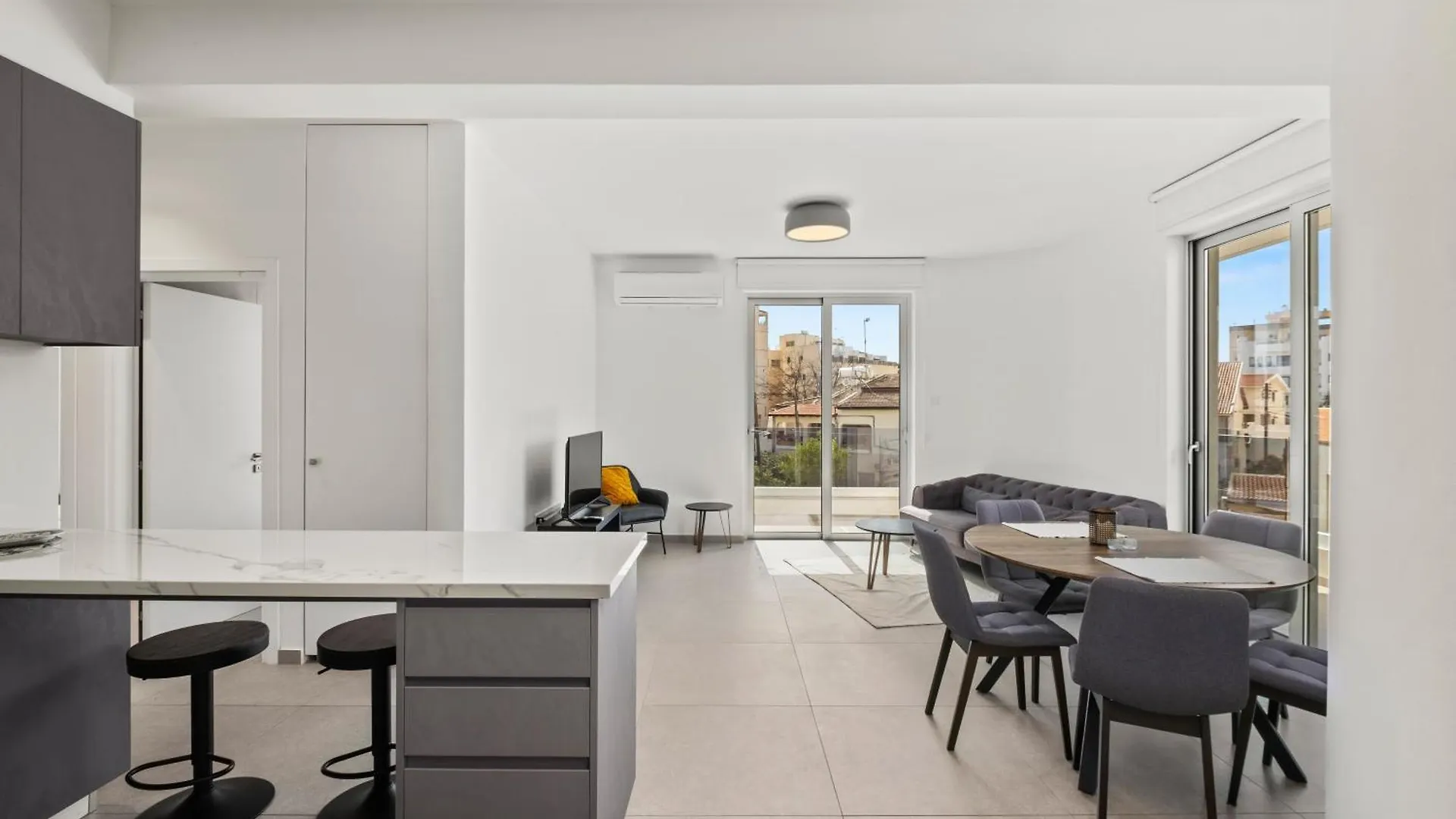 Q Scala City Apartments Larnaca